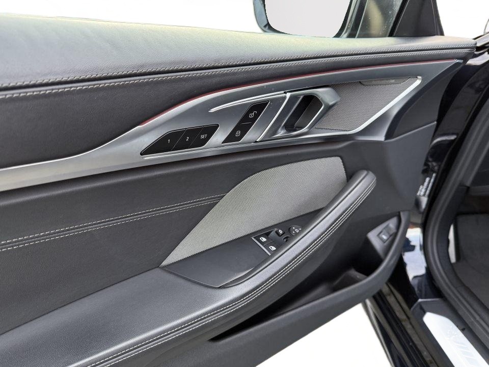 BMW Seria 8 M850i xDrive Coupe - foto 13
