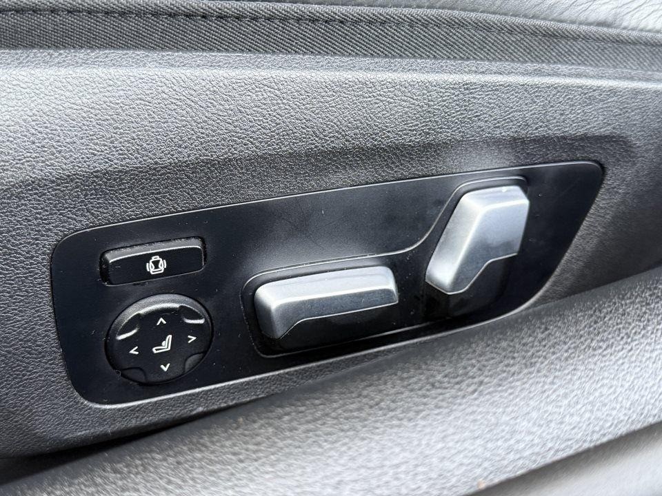 BMW Seria 8 M850i xDrive Coupe - foto 15