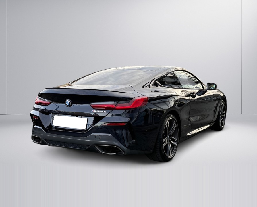 BMW Seria 8 M850i xDrive Coupe (2)