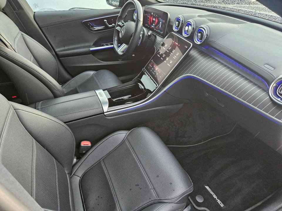Mercedes-Benz C 300 4MATIC AMG - foto 8