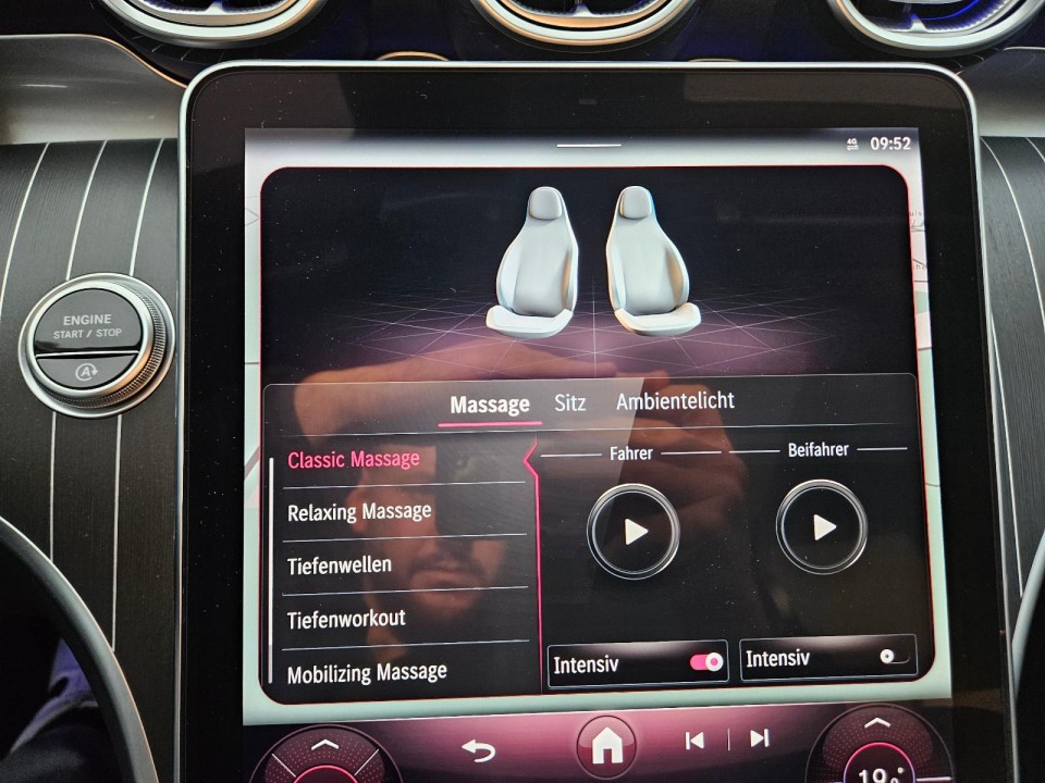 Mercedes-Benz C 300 4MATIC AMG - foto 16