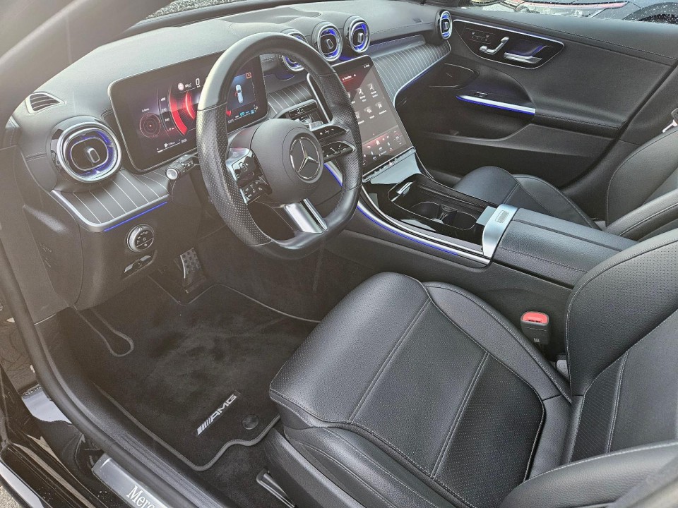Mercedes-Benz C 300 4MATIC AMG - foto 7