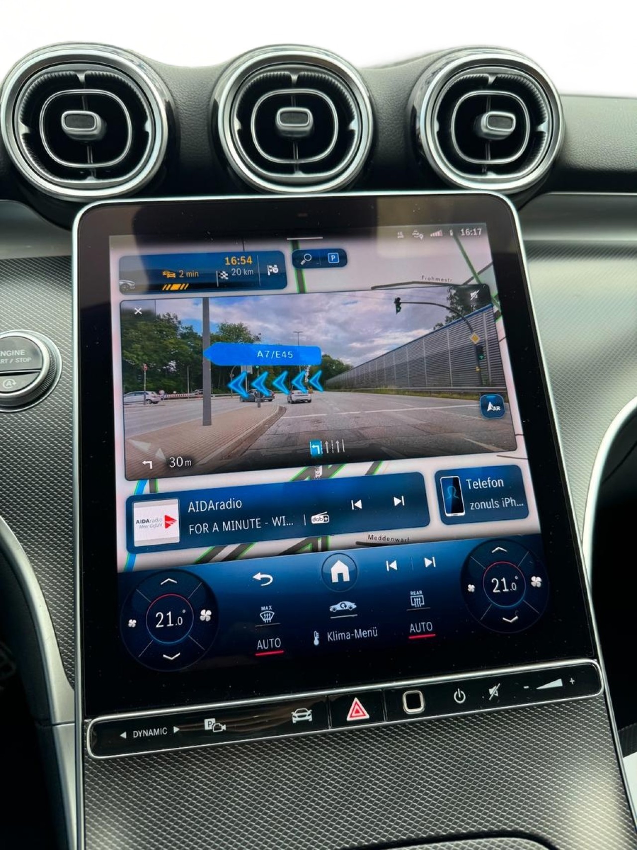 Mercedes-Benz C 300 - foto 11