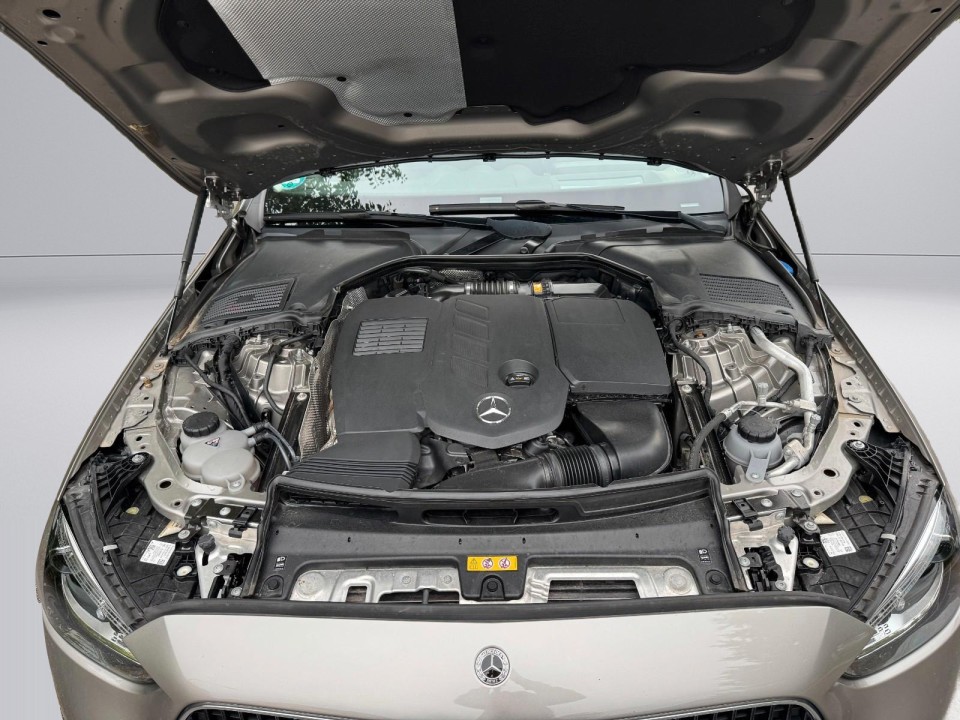 Mercedes-Benz C 300 - foto 17