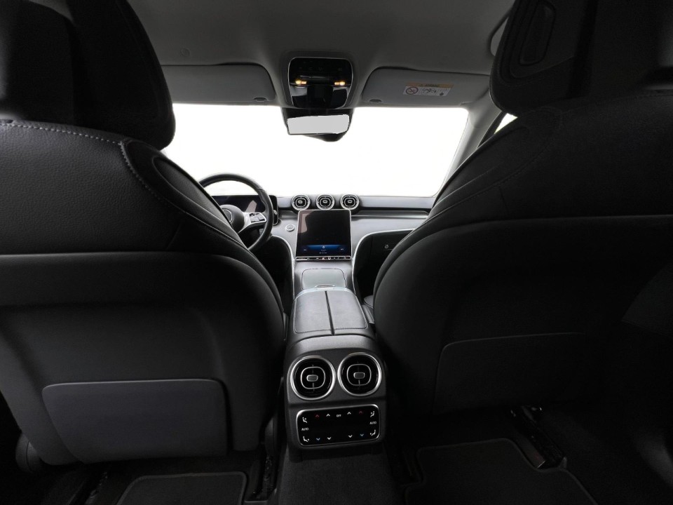 Mercedes-Benz C 300 - foto 12