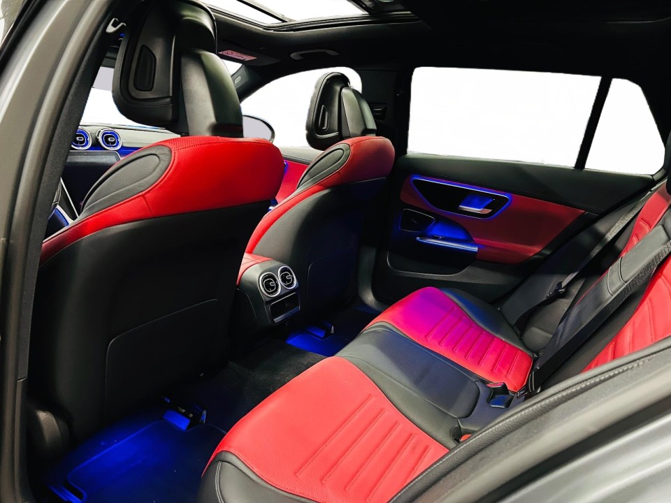 Mercedes-Benz C 300d AMG - foto 13