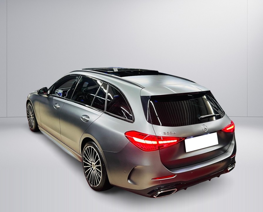 Mercedes-Benz C 300d AMG - foto 7