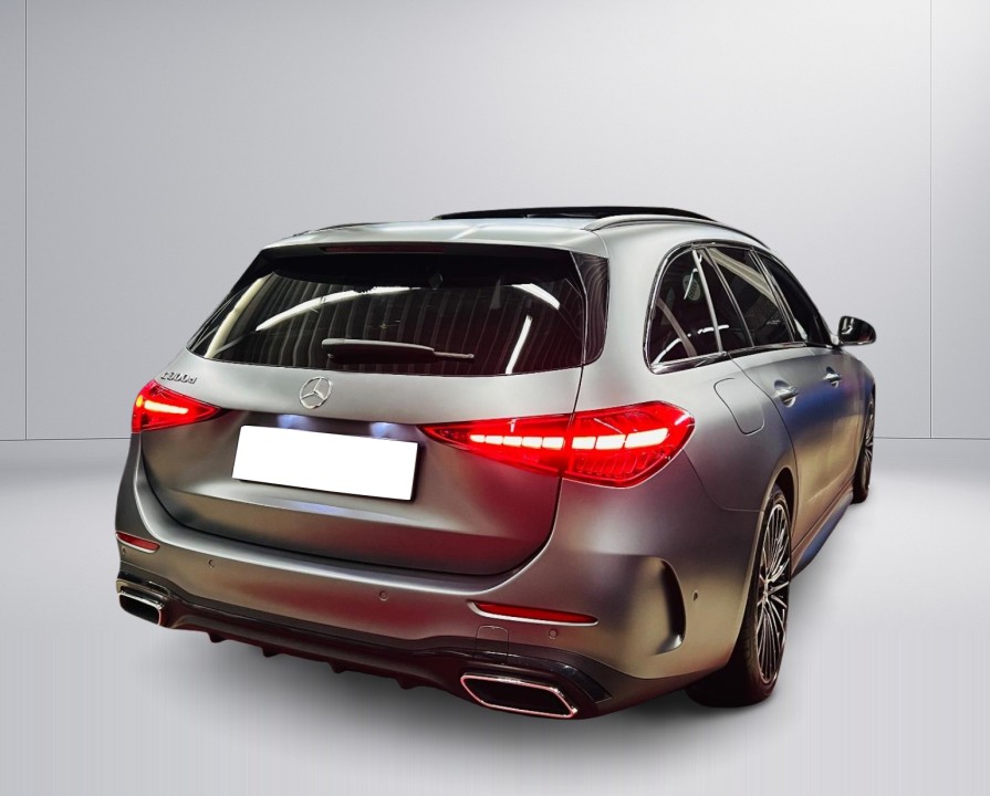 Mercedes-Benz C 300d AMG (4)