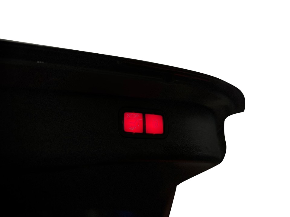 Mercedes-Benz C 300d AMG - foto 32