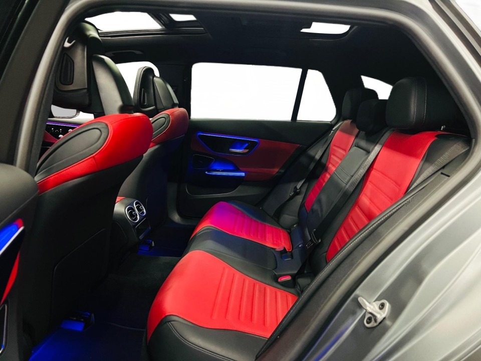 Mercedes-Benz C 300d AMG - foto 12