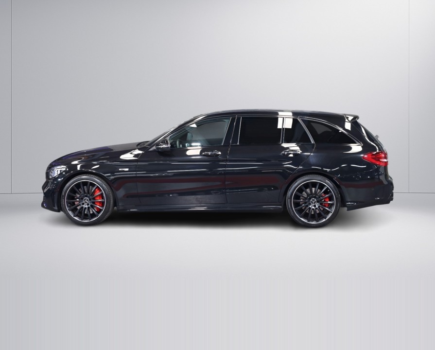 Mercedes-Benz C 43 AMG 4MATIC (5)