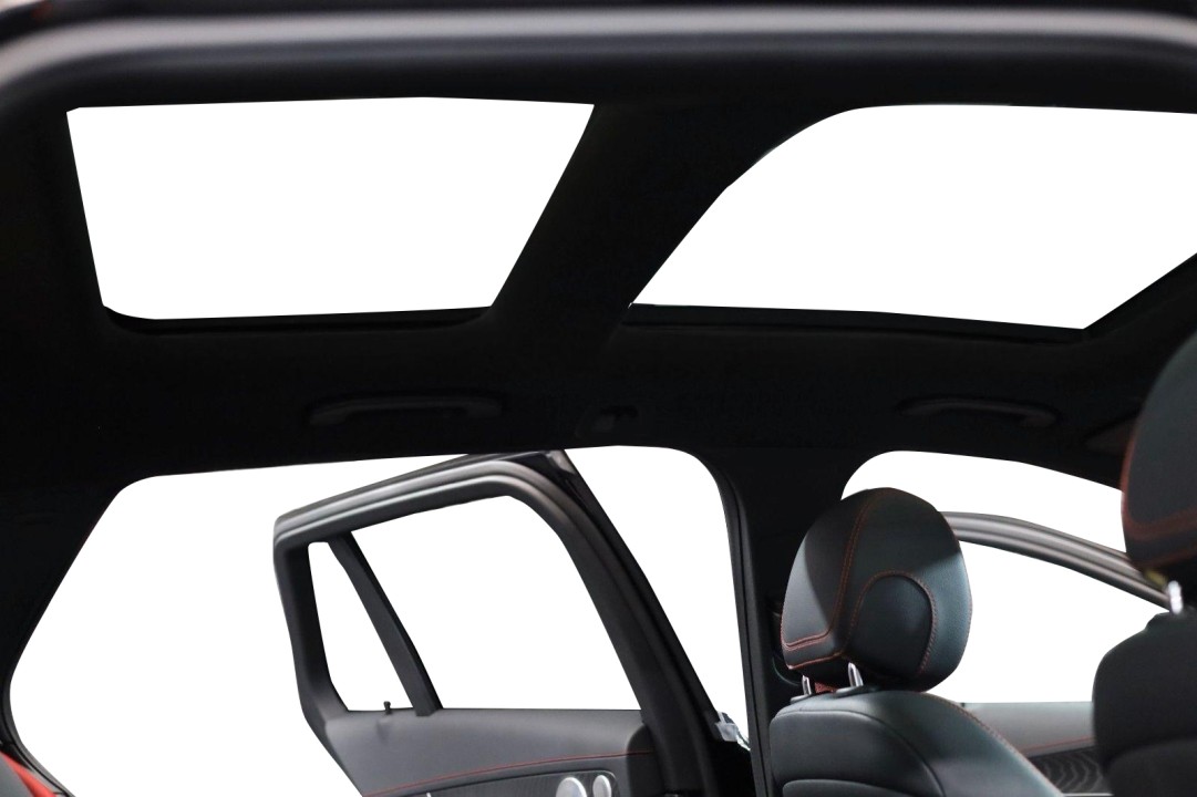 Mercedes-Benz C 43 AMG 4MATIC - foto 23