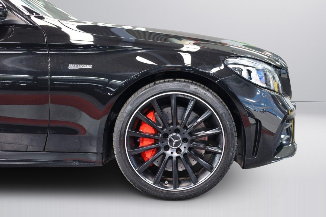 Mercedes-Benz C 43 AMG 4MATIC - foto 27