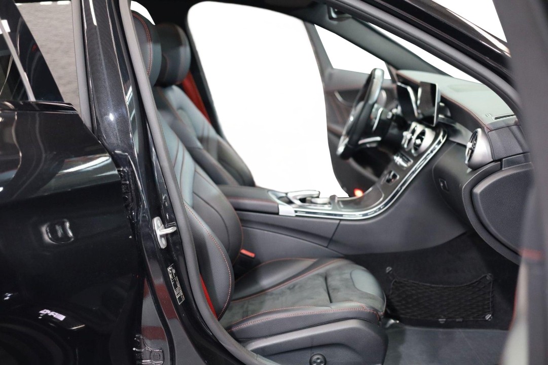 Mercedes-Benz C 43 AMG 4MATIC - foto 10