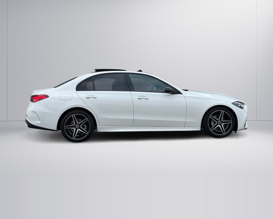 Mercedes-Benz C 200 4MATIC AMG (2)