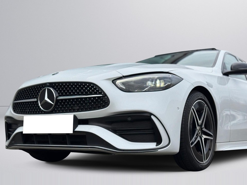 Mercedes-Benz C 200 4MATIC AMG (4)