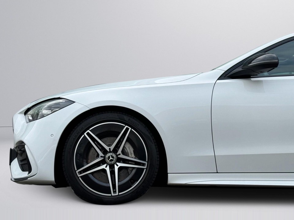 Mercedes-Benz C 200 4MATIC AMG - foto 6