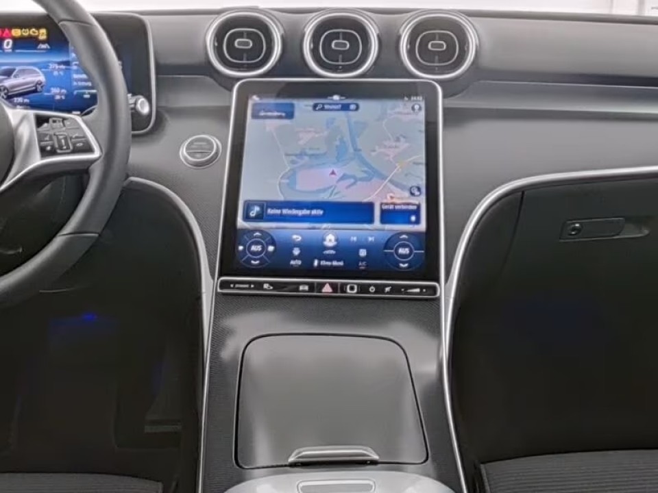 Mercedes-Benz C 180 (5)