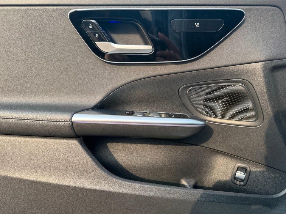 Mercedes-Benz C 300d AMG - foto 14