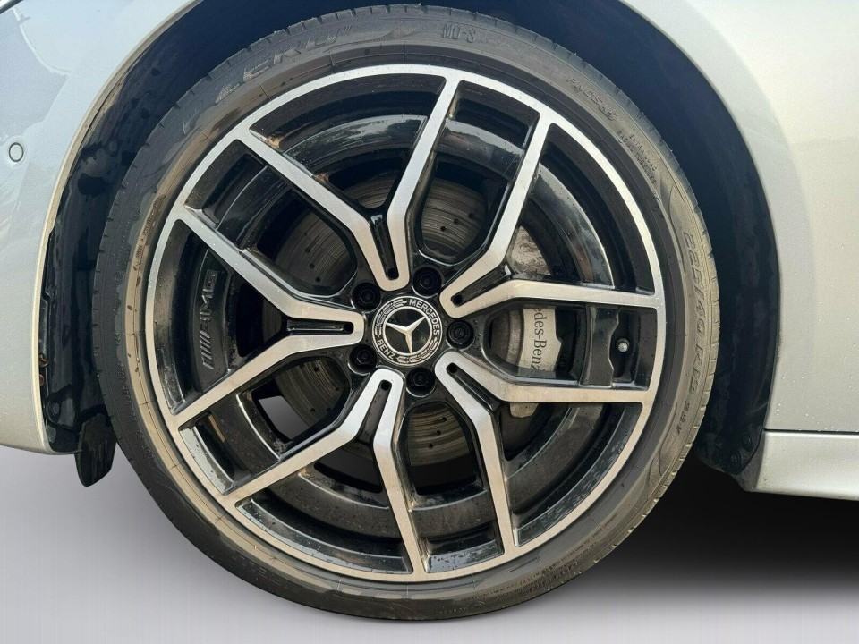 Mercedes-Benz C 300d AMG - foto 18