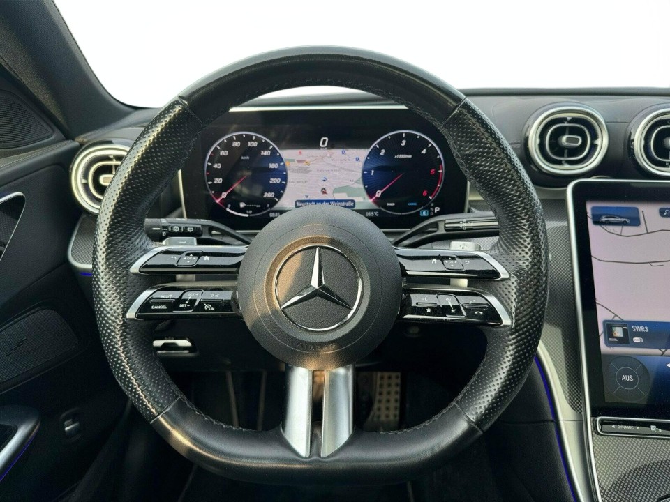 Mercedes-Benz C 300d AMG - foto 13