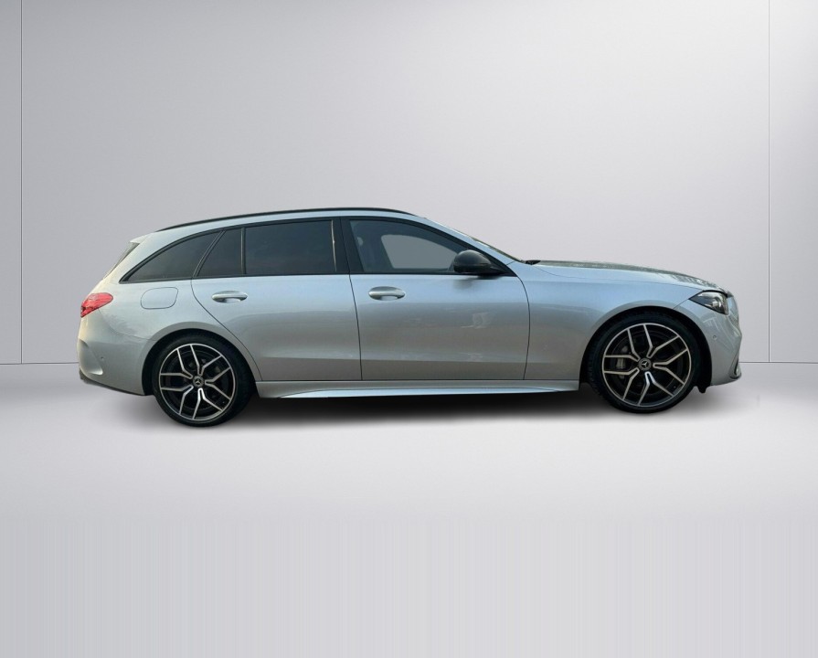 Mercedes-Benz C 300d AMG (2)