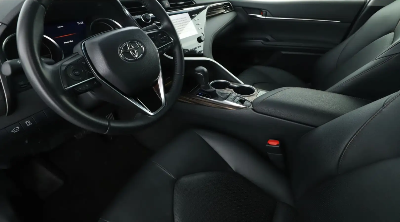 Toyota Camry Hybrid Executive - foto 10