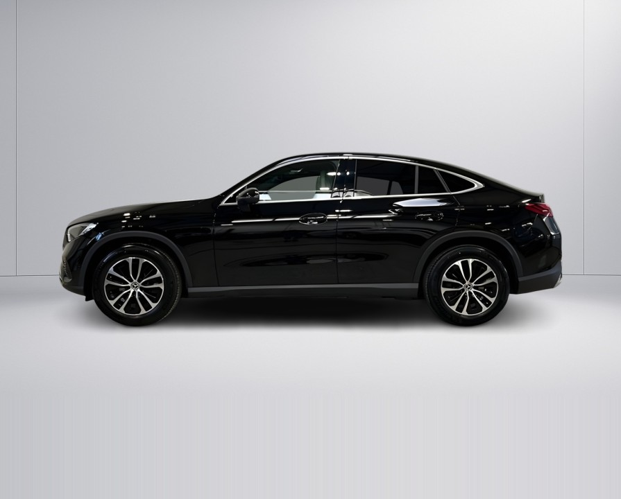 Mercedes-Benz GLC Coupé Mercedes-Benz GLC Coupe 200 4MATIC Avantgarde (4)