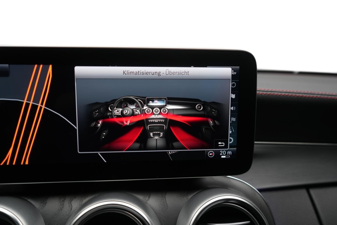 Mercedes-Benz C 300 Coupe AMG - foto 18