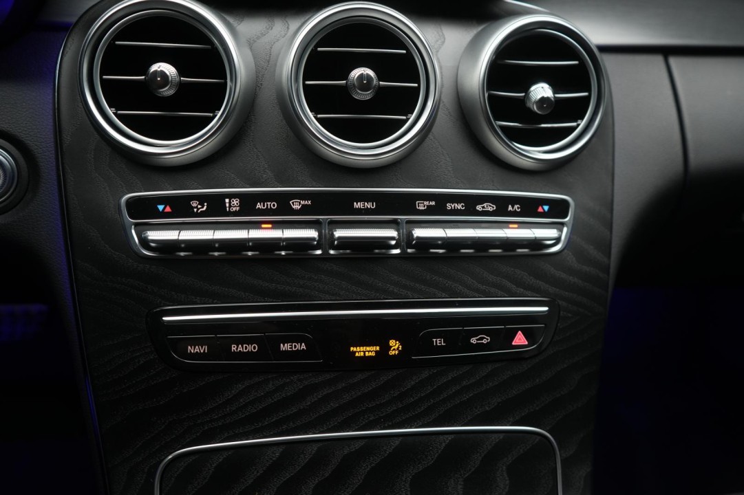 Mercedes-Benz C 300 Coupe AMG - foto 20