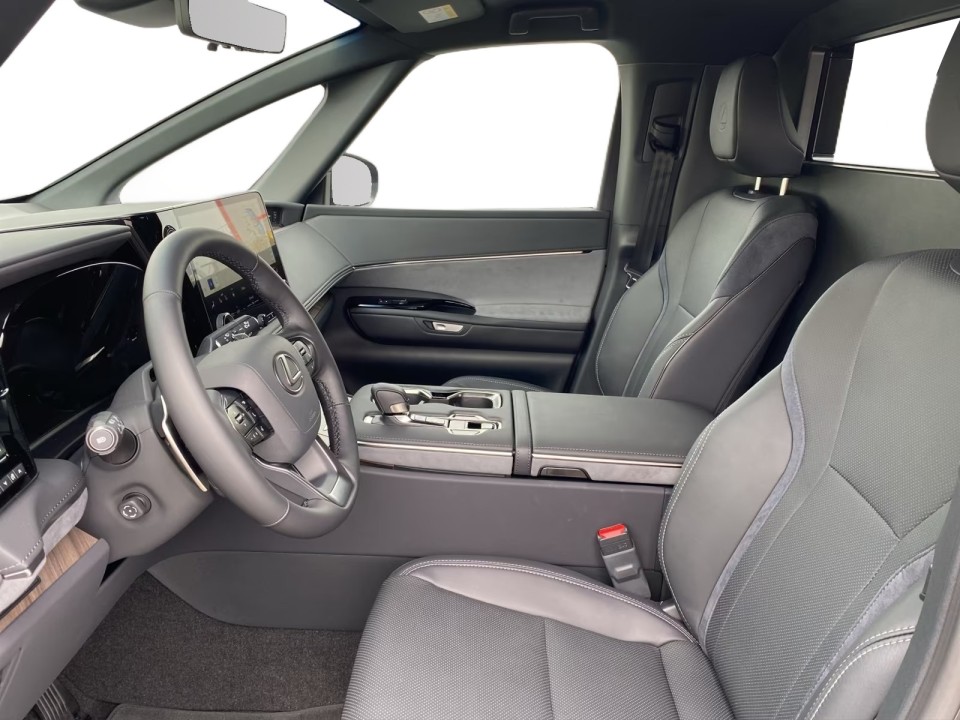 Lexus LM 350h Luxury - foto 10