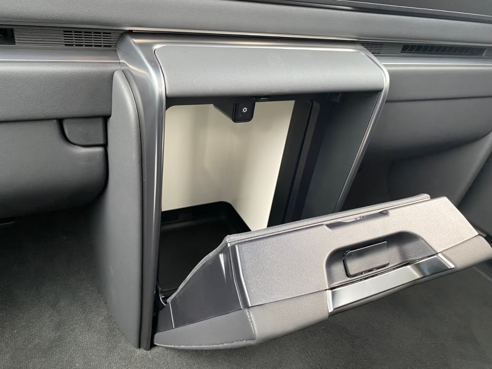 Lexus LM 350h Luxury - foto 23