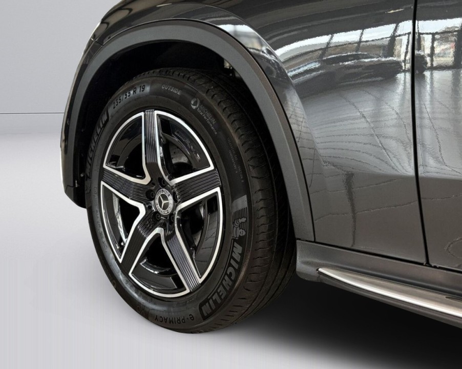 Mercedes-Benz GLC 200 4MATIC - foto 11