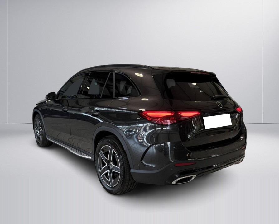 Mercedes-Benz GLC 200 4MATIC (3)