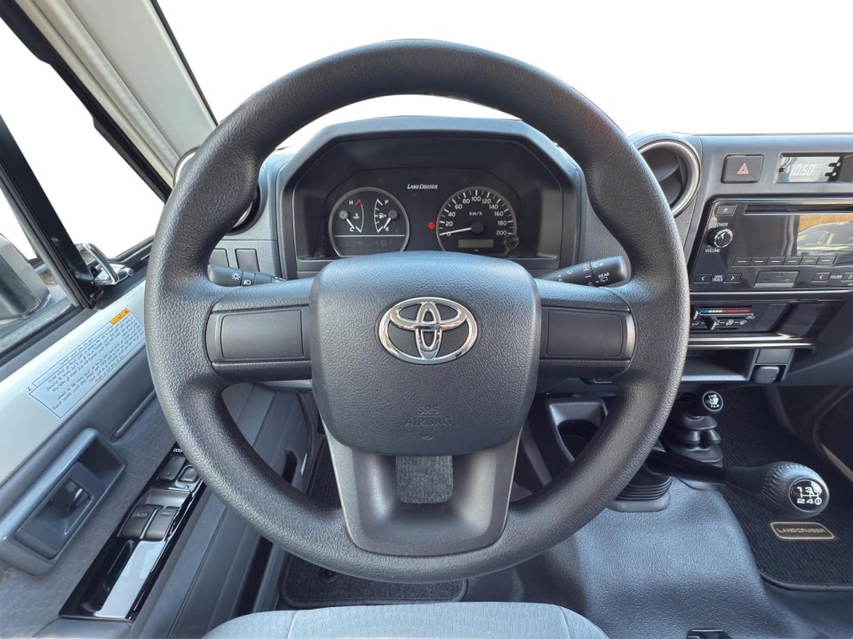 Toyota Land Cruiser GRJ71 - foto 10