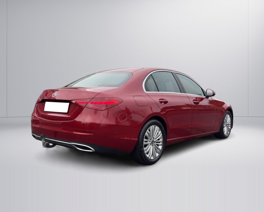 Mercedes-Benz C 200 4MATIC (3)