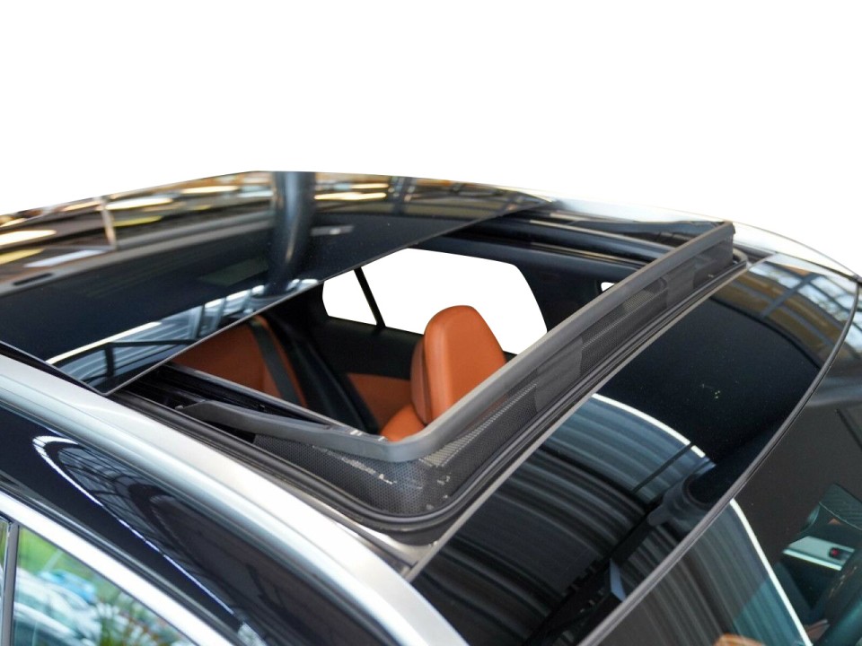 Mercedes-Benz GLC 300e 4MATIC Avantgarde - foto 17