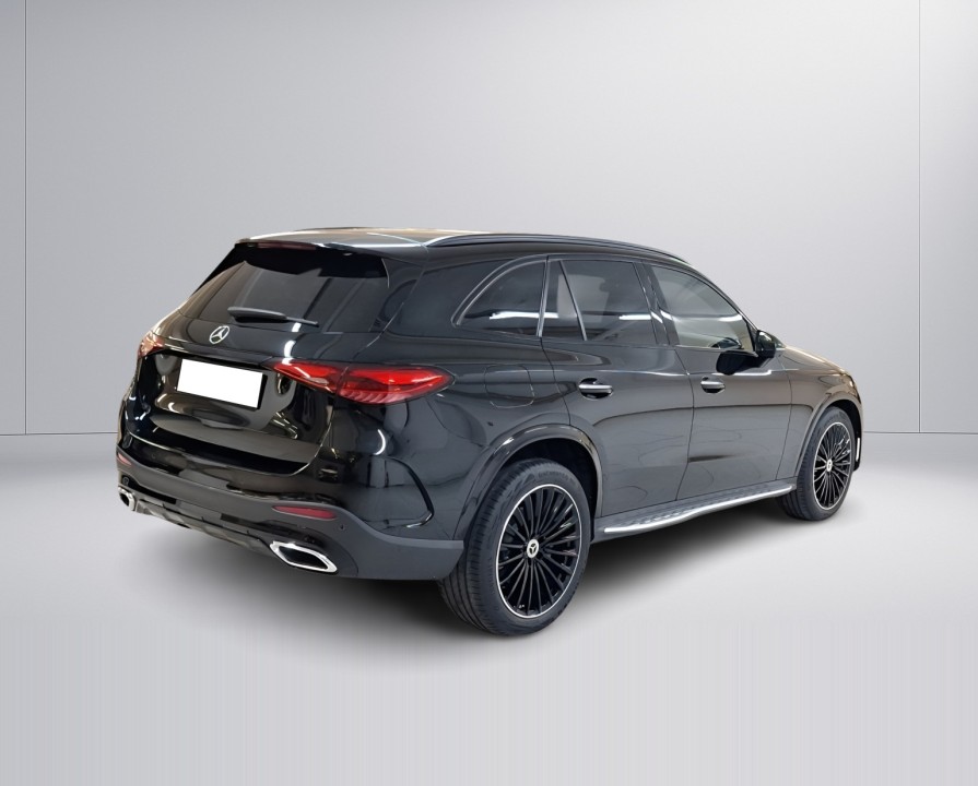 Mercedes-Benz GLC 200 4MATIC AMG Line (3)
