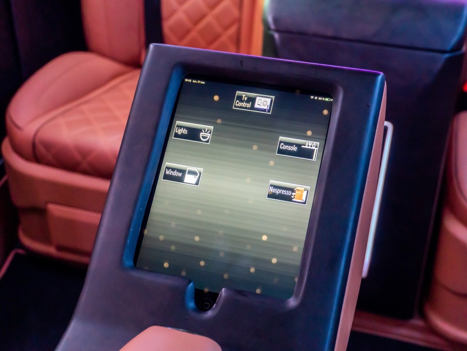 Mercedes-Benz V 250d Extralong VIP - foto 51