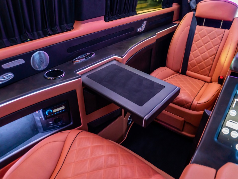 Mercedes-Benz V 250d Extralong VIP - foto 50