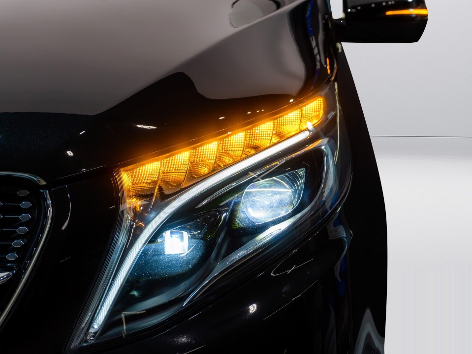 Mercedes-Benz V 250d Extralong VIP - foto 89