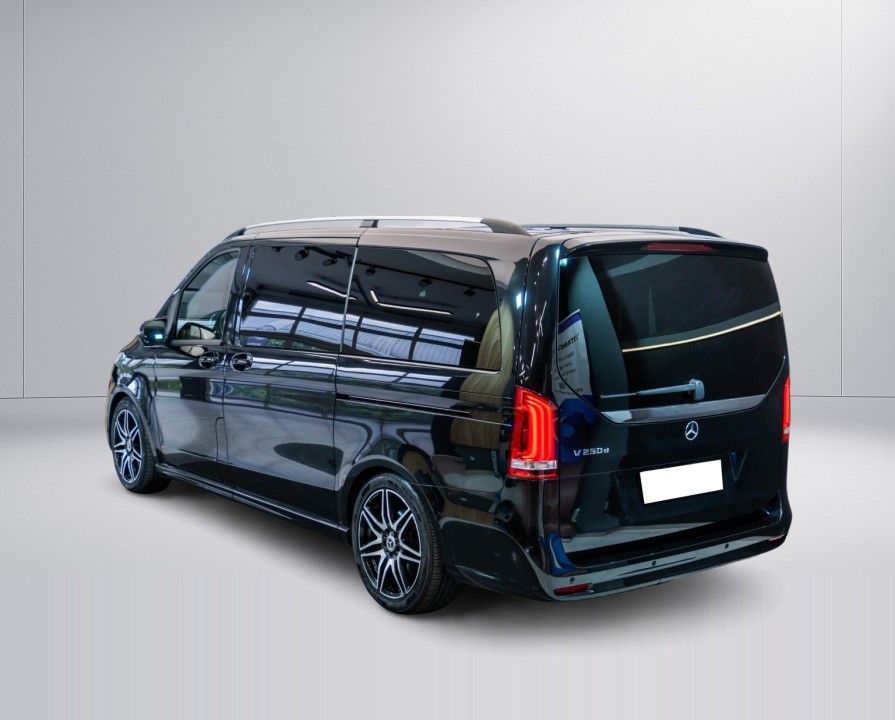 Mercedes-Benz V 250d Extralong VIP (5)