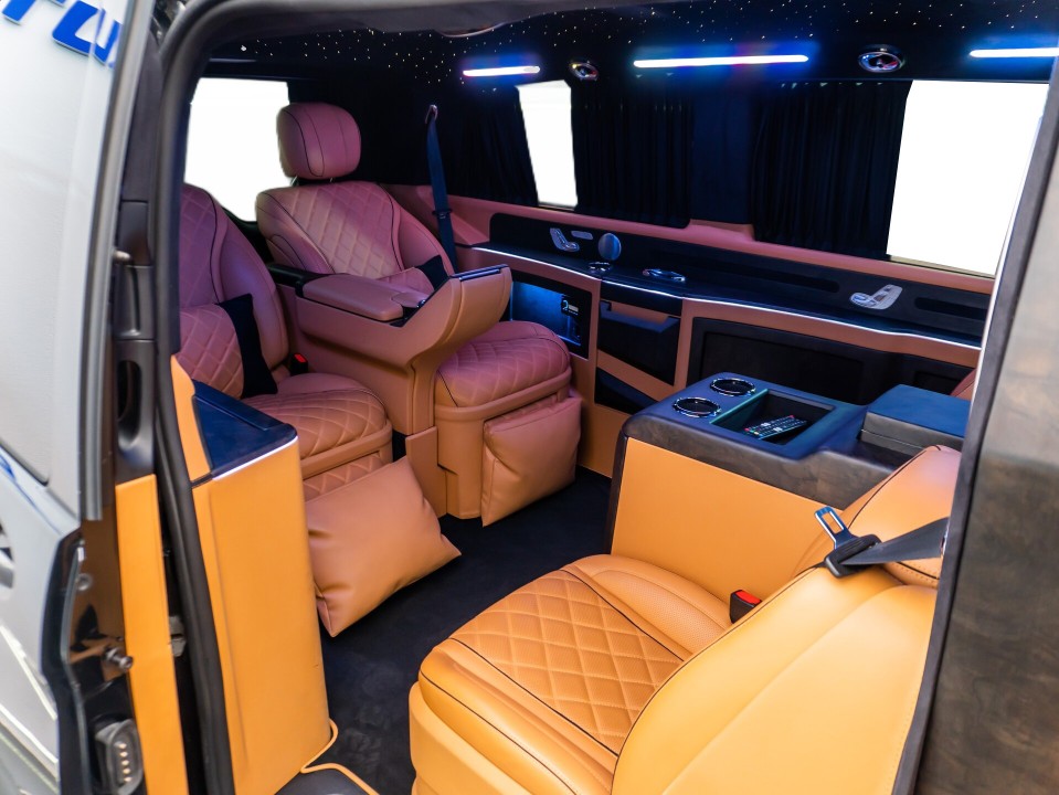 Mercedes-Benz V 250d Extralong VIP - foto 46