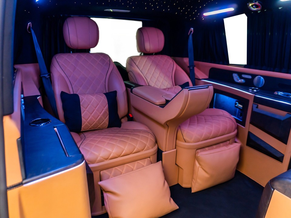 Mercedes-Benz V 250d Extralong VIP - foto 57