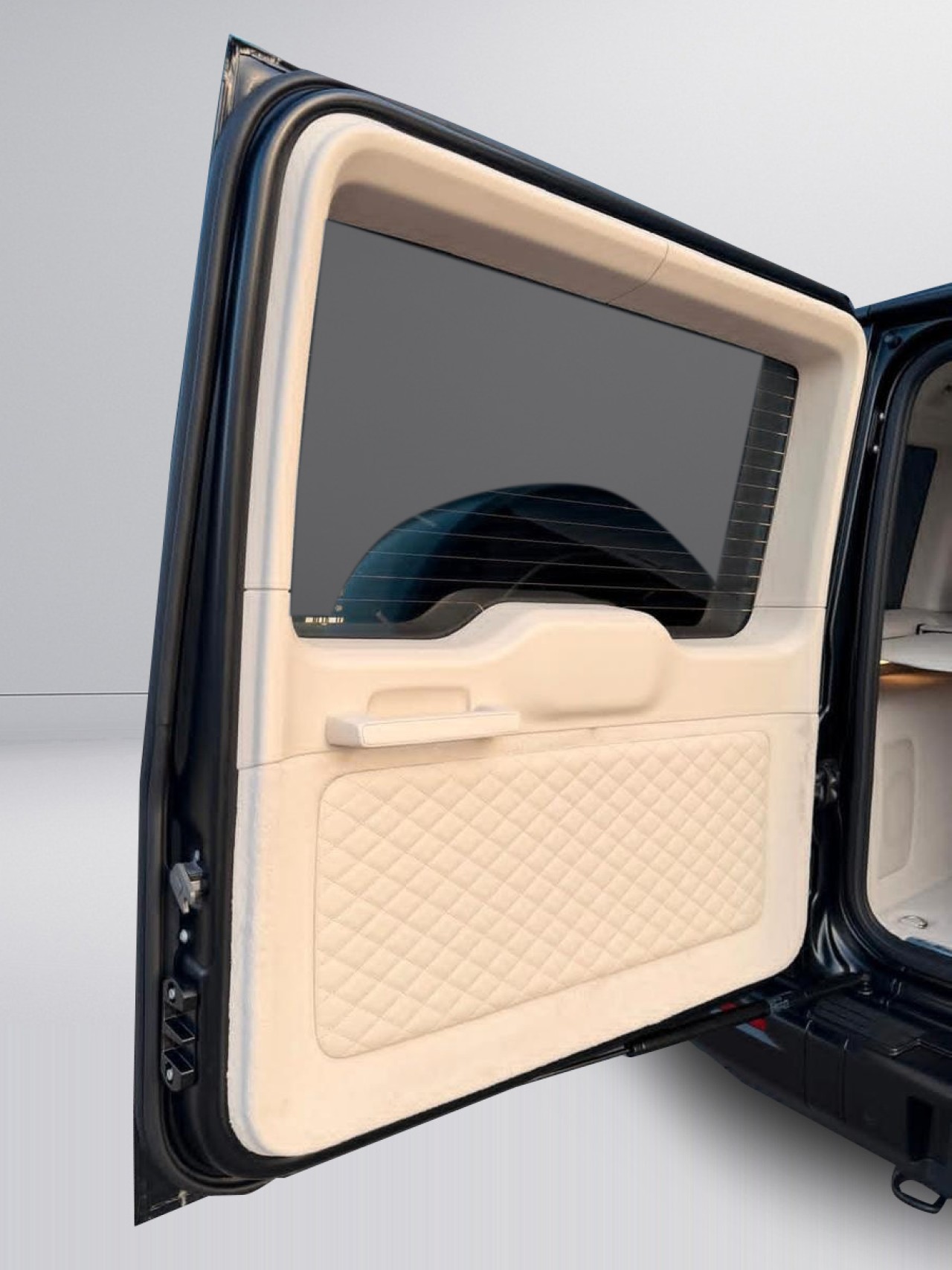 Mercedes-Benz G 63 AMG - foto 24