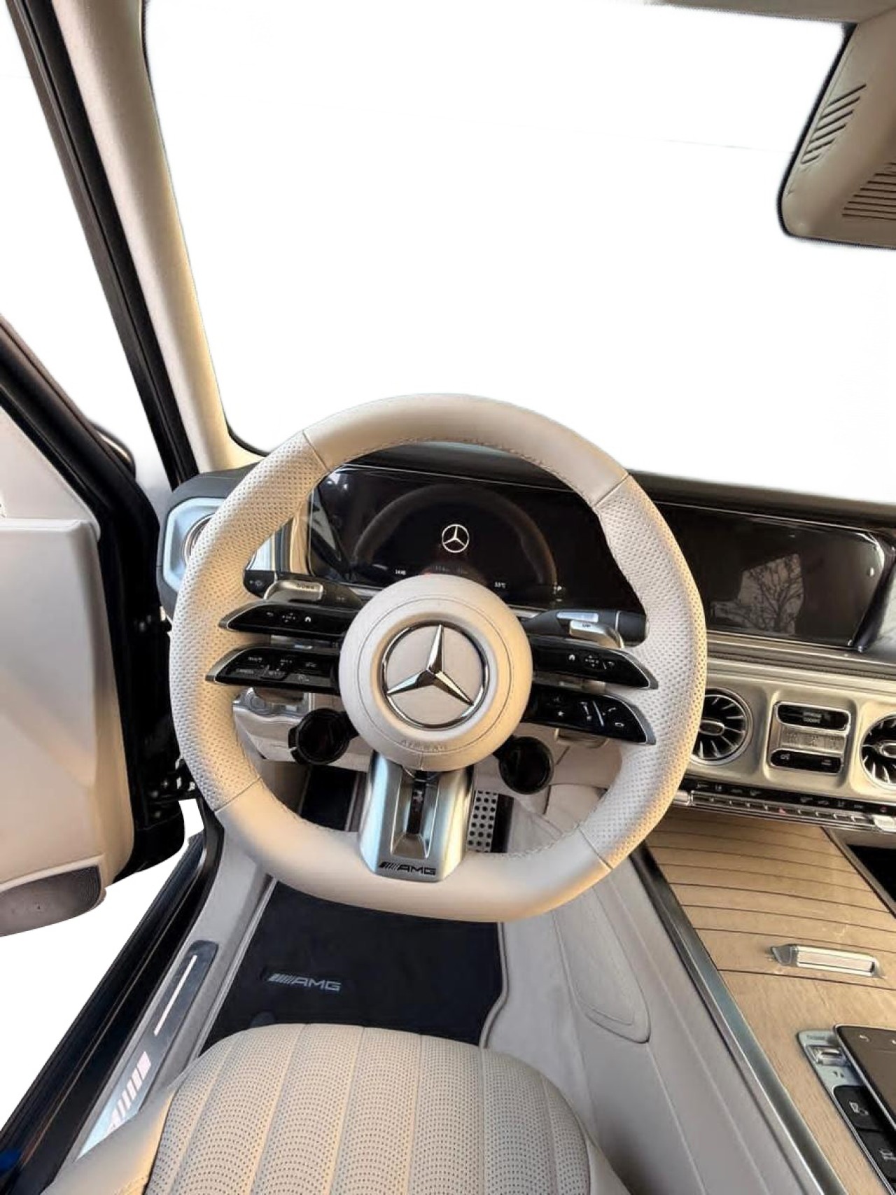 Mercedes-Benz G 63 AMG - foto 18