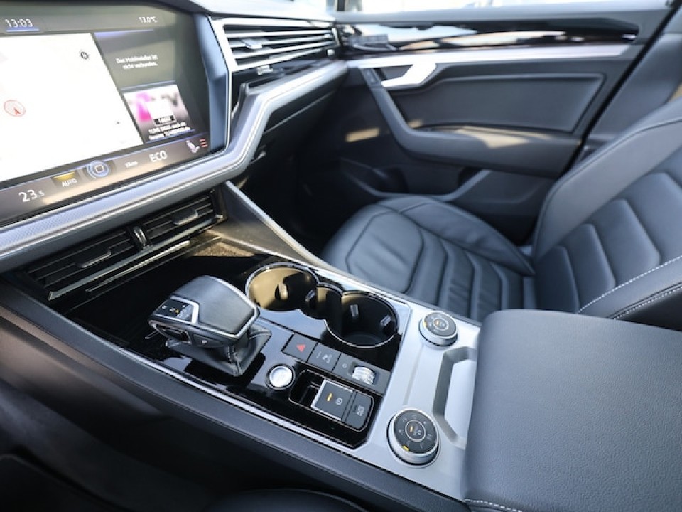 Volkswagen Touareg V6 TDI R-Line - foto 17