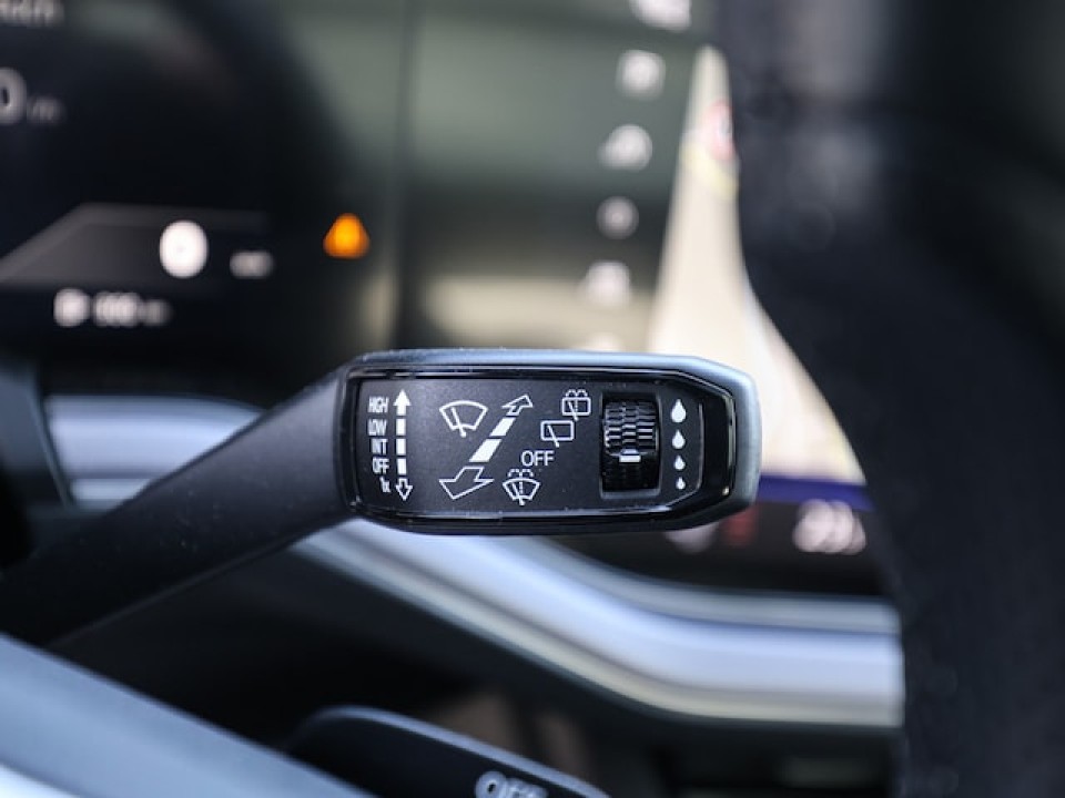 Volkswagen Touareg V6 TDI R-Line - foto 10