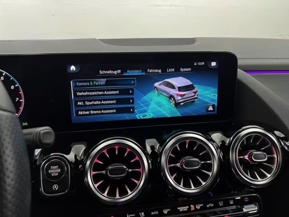 Mercedes-Benz GLA 250 AMG - foto 17