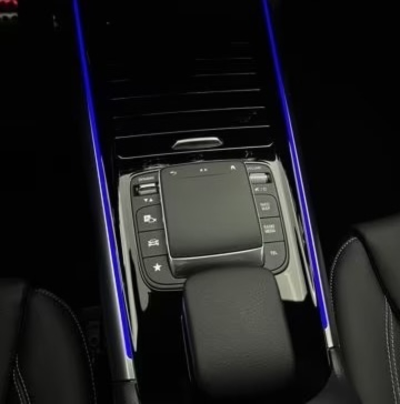 Mercedes-Benz GLA 250 AMG - foto 12